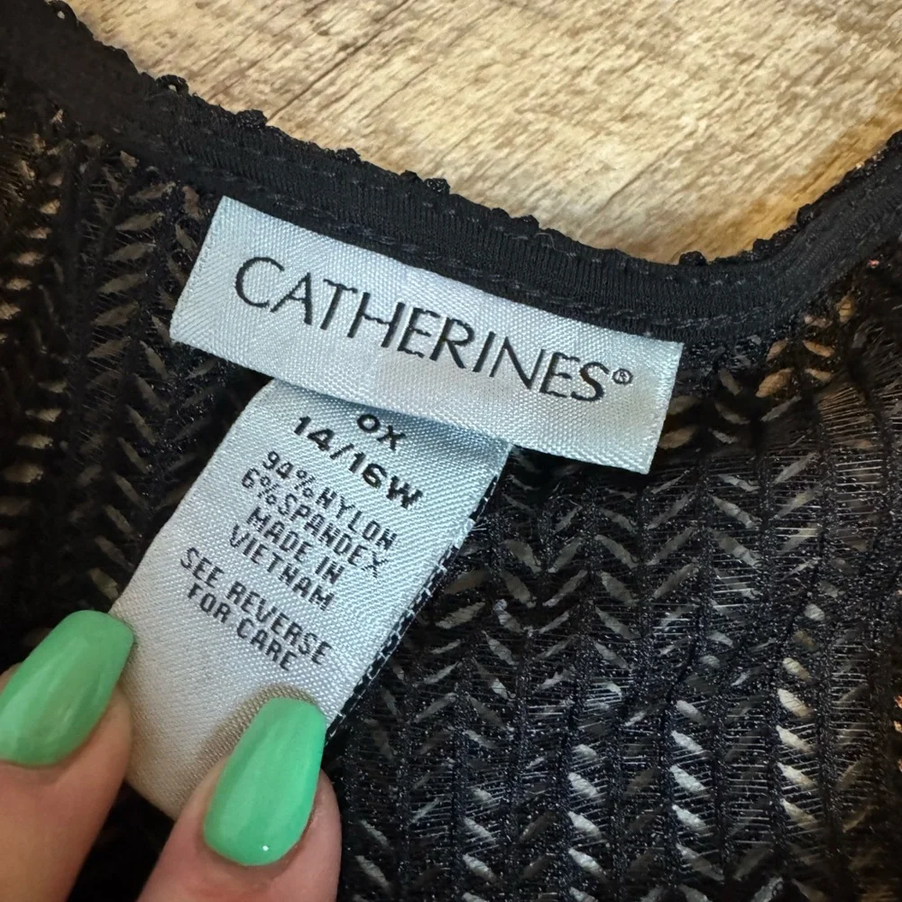 Catherines Black, Red, and Cream Textured Patterned One- Button Cardigan,
